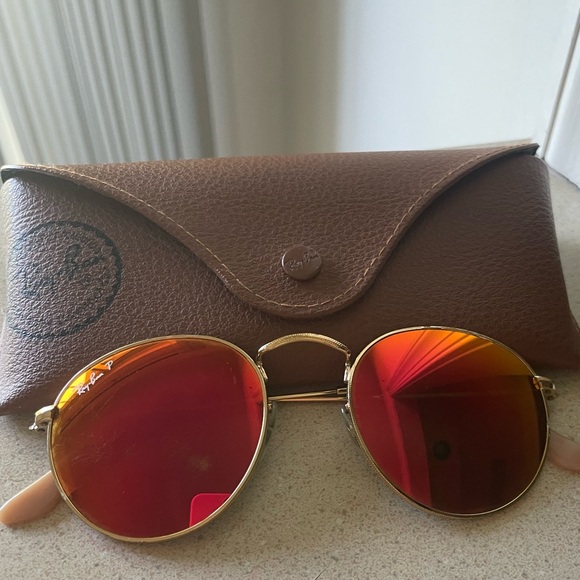 Ray-Ban Polaroid Sunglasses - Picture 2 of 3